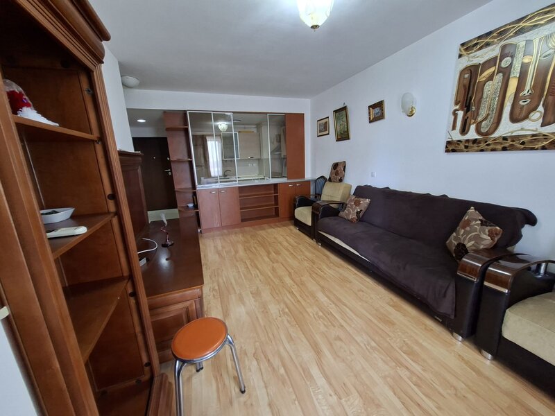 Obor x Colentina x Rose Garden, 10 min. metroul Obor.