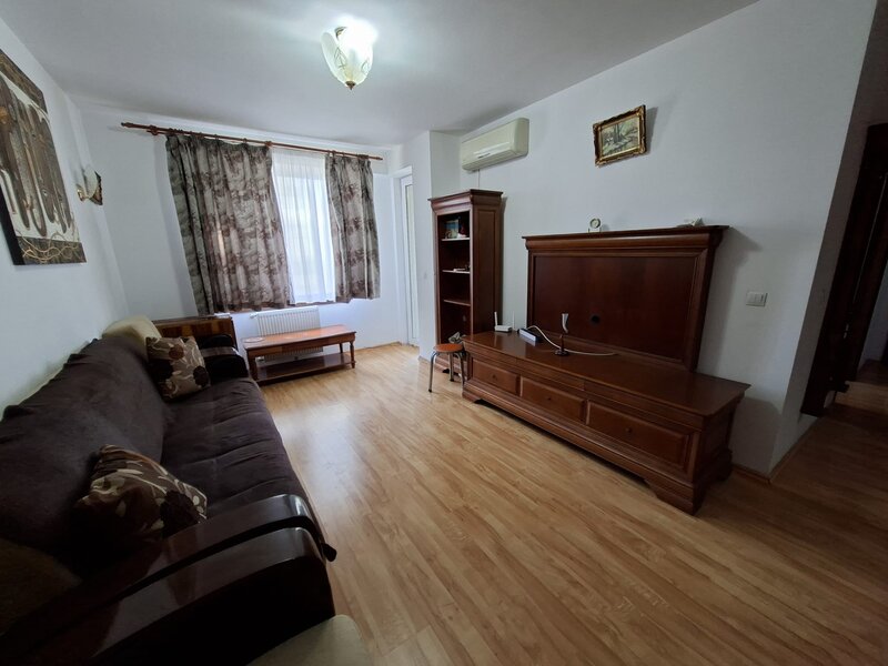 Obor x Colentina x Rose Garden, 10 min. metroul Obor.